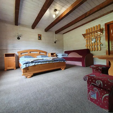 Otel Lucy *