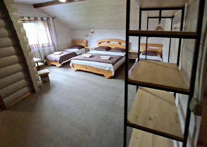 Lucy Otel Yaremche