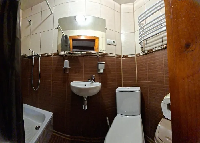 Lucy Otel Yaremche
