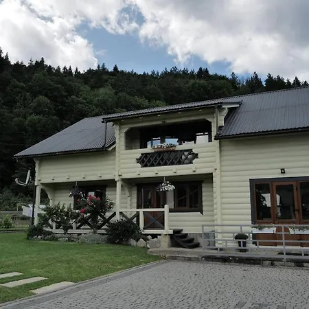 Hotel Lucy *