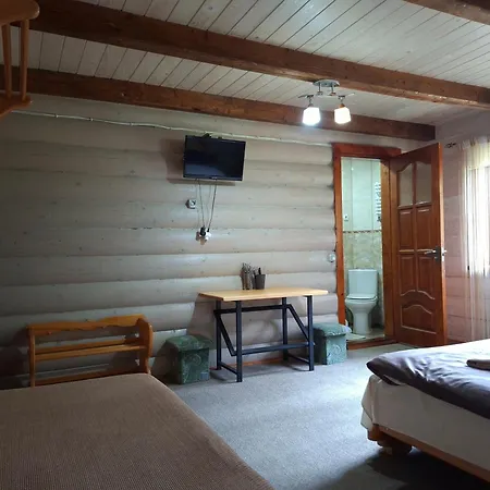 Lucy Hotel *