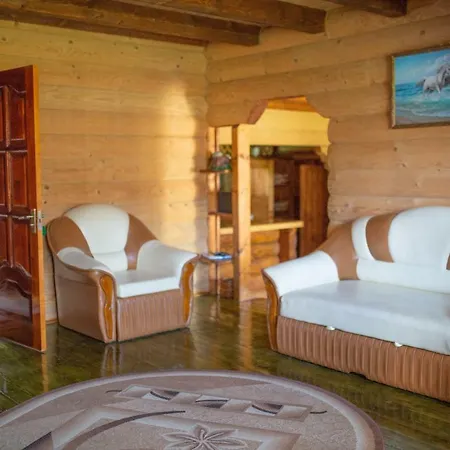 Hotel Lucy *